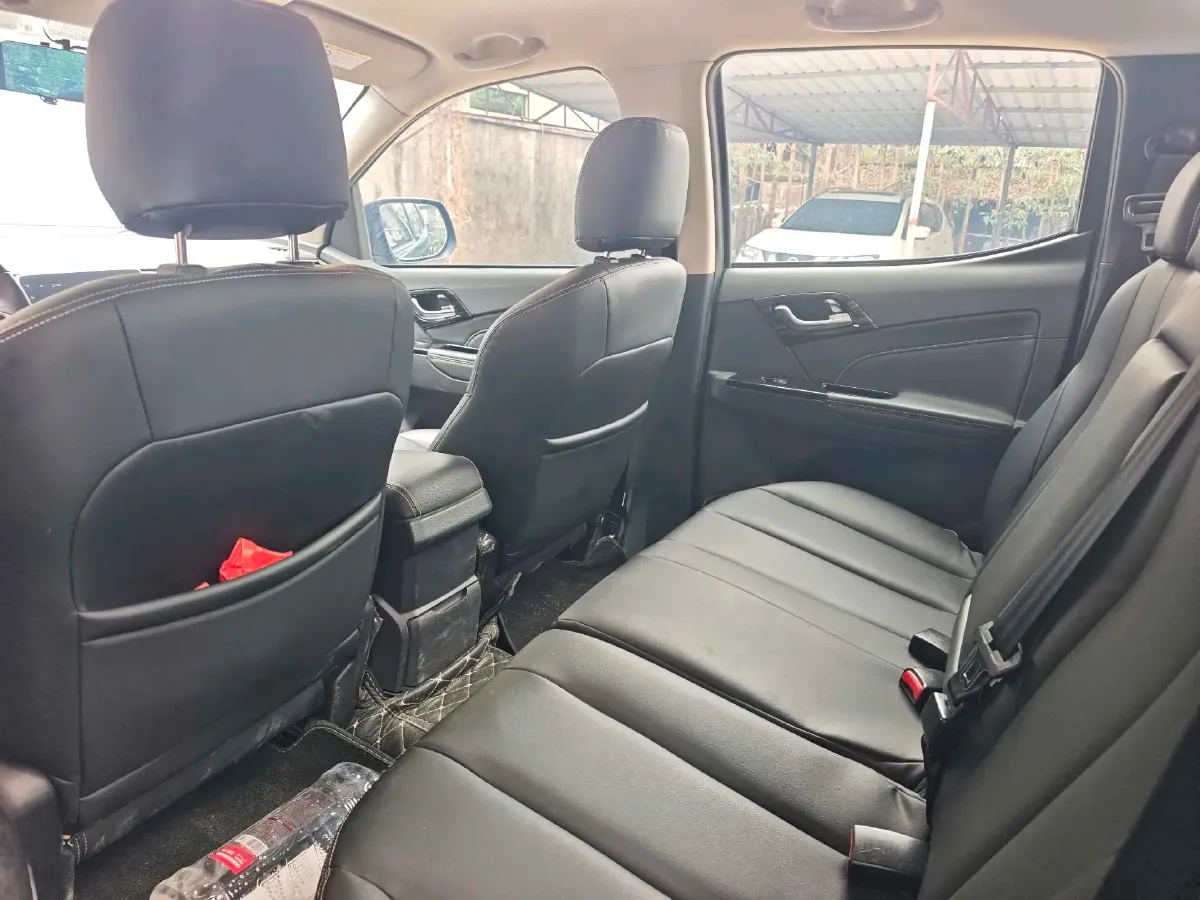 2020 Isuzu LingTuo 2.5T 150HP L4 6AT,autocango,china used car exporter,china ev exporter,chinese used car exporter,chinese used ev exporter