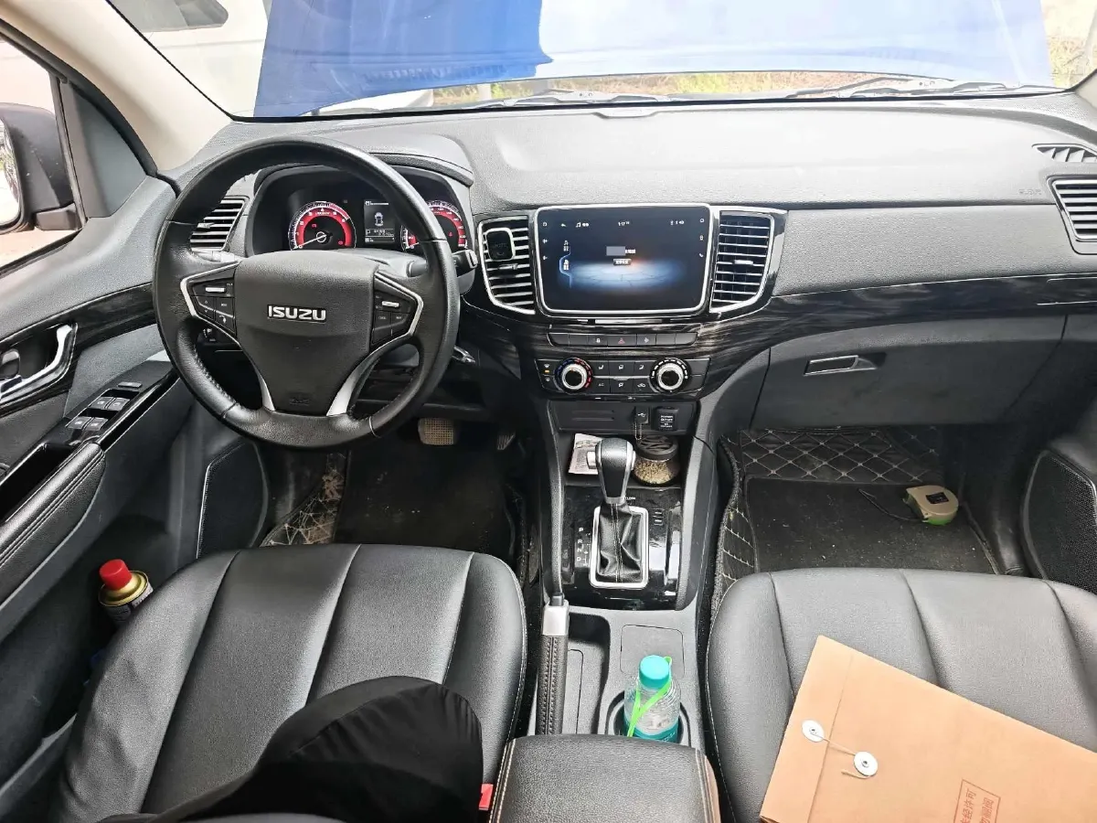 2020 Isuzu LingTuo 2.5T 150HP L4 6AT,autocango,china used car exporter,china ev exporter,chinese used car exporter,chinese used ev exporter