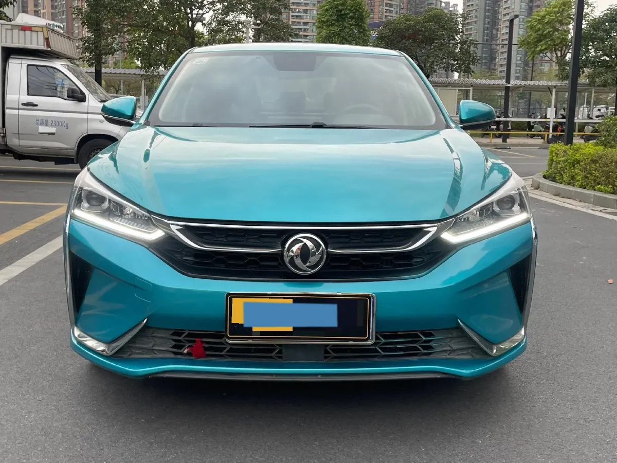 2020 DongFeng Aeolus YiXuan 1.5T 150HP L4 6DCT,autocango,china used car exporter,china ev exporter,chinese used car exporter,chinese used ev exporter