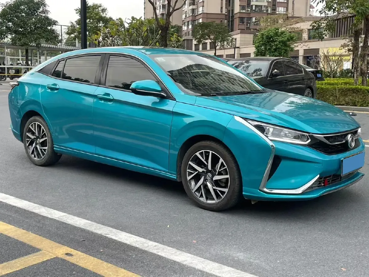 2020 DongFeng Aeolus YiXuan 1.5T 150HP L4 6DCT,autocango,china used car exporter,china ev exporter,chinese used car exporter,chinese used ev exporter