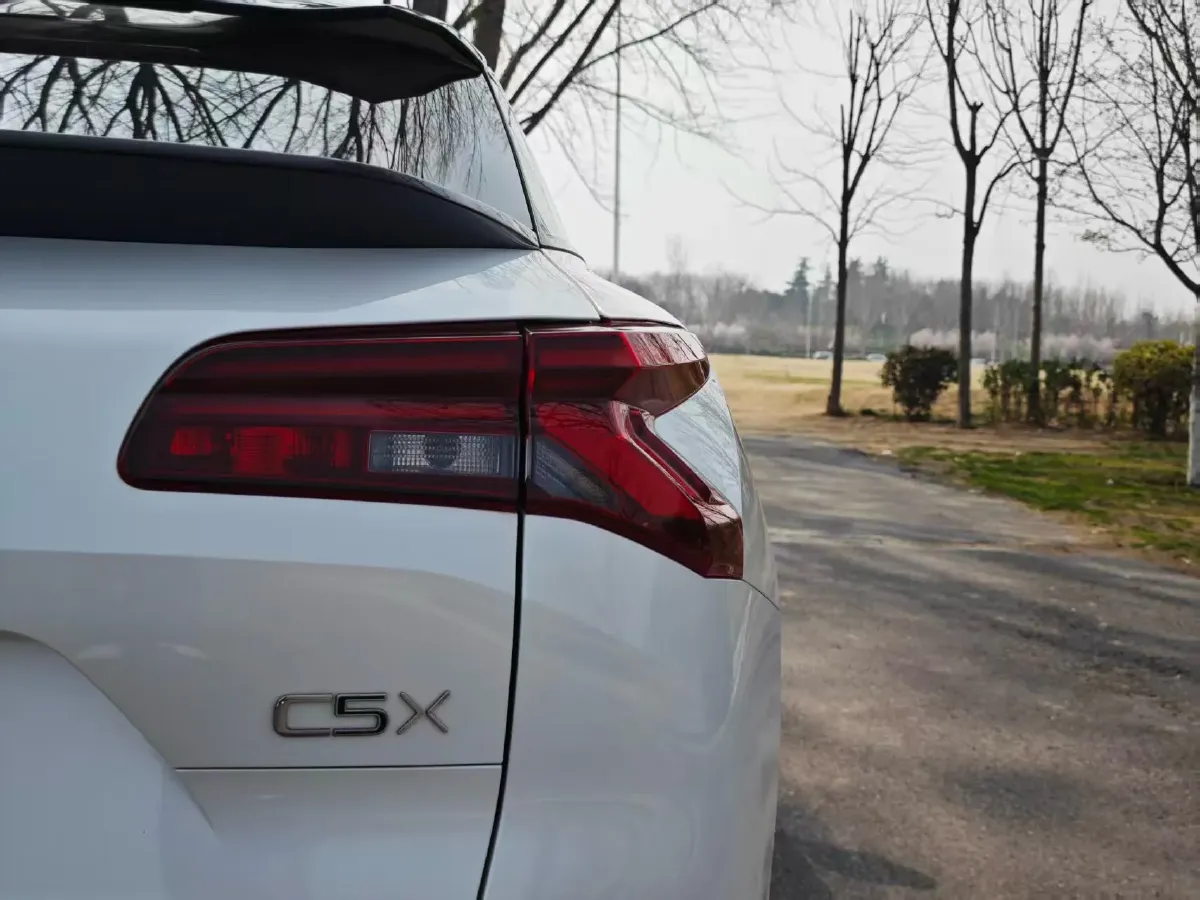 2025 Geely Preface 1.5T 181HP L4 7DCT,autocango,china used car exporter,china ev exporter,chinese used car exporter,chinese used ev exporter