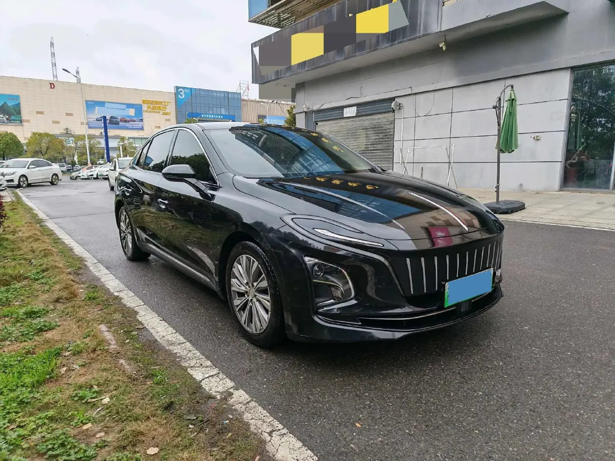 2024 HongQi E-QM5 BEV 72KWH,autocango,china used car exporter,china ev exporter,chinese used car exporter,chinese used ev exporter