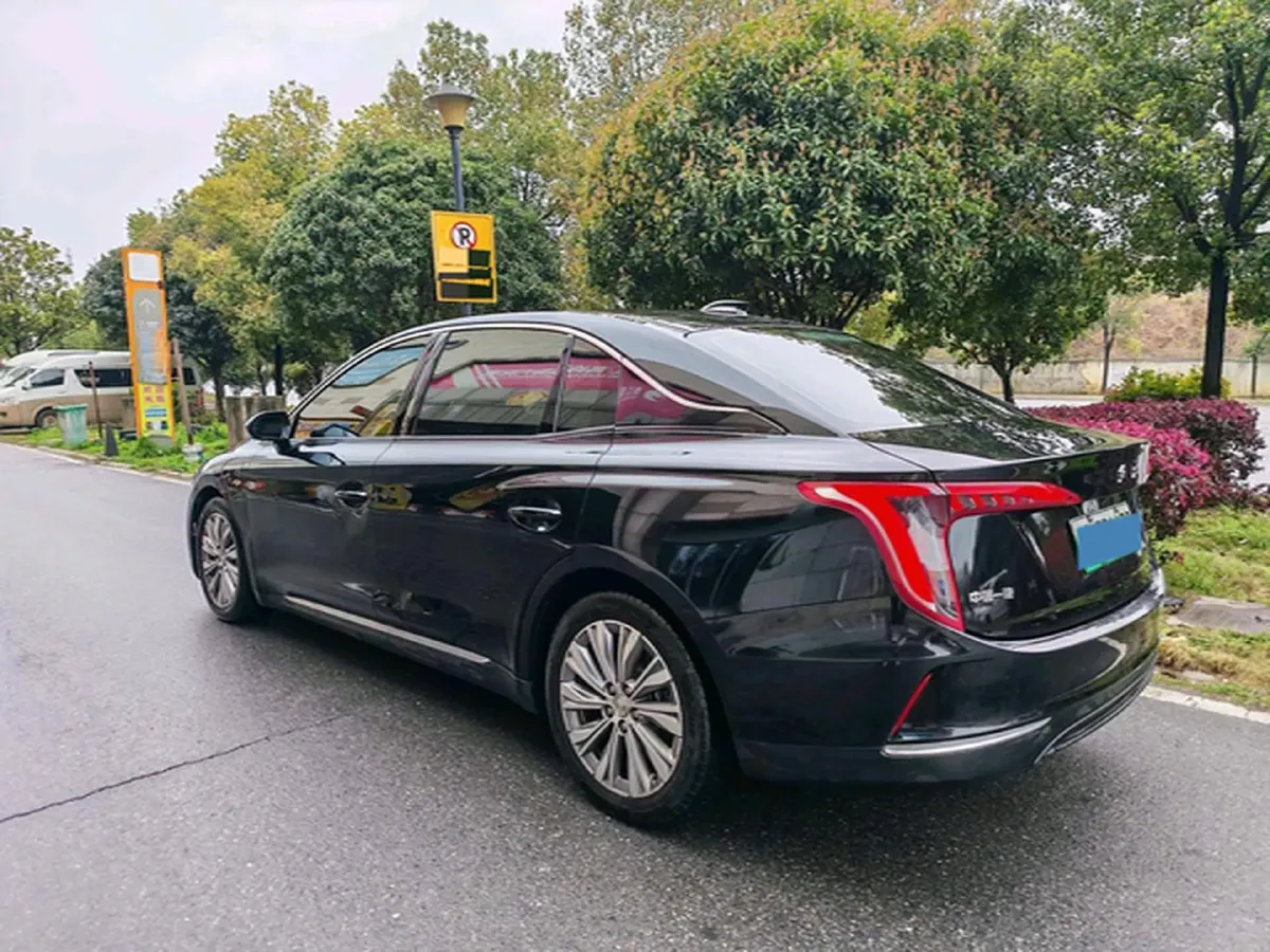 2024 HongQi E-QM5 BEV 72KWH,autocango,china used car exporter,china ev exporter,chinese used car exporter,chinese used ev exporter