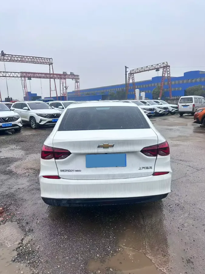 2022 Chevrolet Monza 1.5L 113HP L4 6AT,autocango,china used car exporter,china ev exporter,chinese used car exporter,chinese used ev exporter