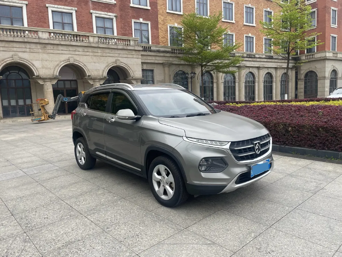 2017 BaoJun 510 1.5L 112HP L4 6MT,autocango,china used car exporter,china ev exporter,chinese used car exporter,chinese used ev exporter
