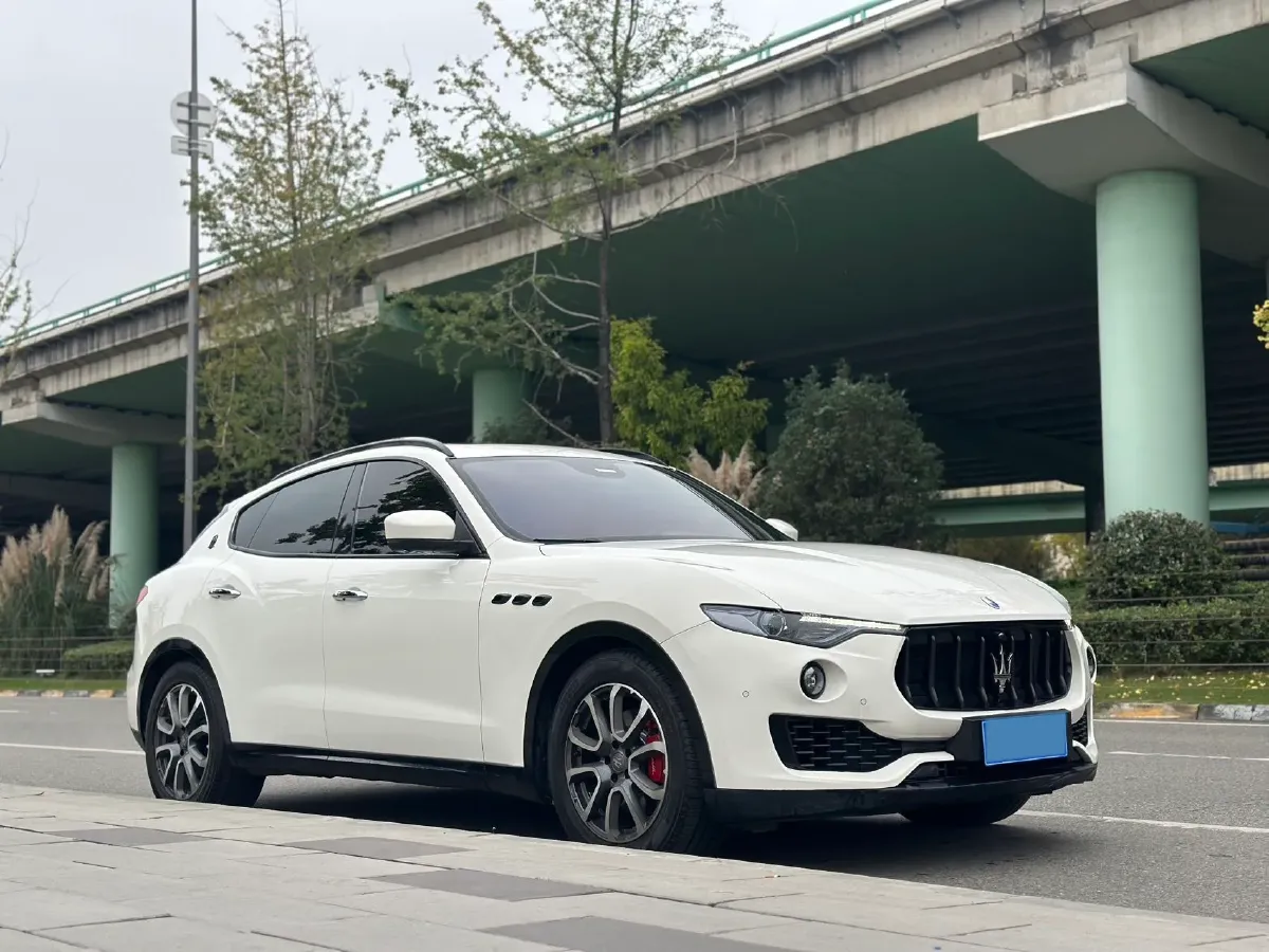 2016 Audi S6 4.0T 450HP V8 7DCT,autocango,china used car exporter,china ev exporter,chinese used car exporter,chinese used ev exporter