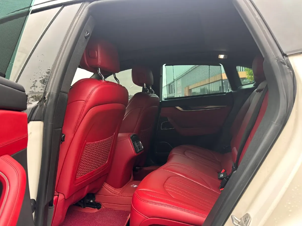 2016 Audi S6 4.0T 450HP V8 7DCT,autocango,china used car exporter,china ev exporter,chinese used car exporter,chinese used ev exporter