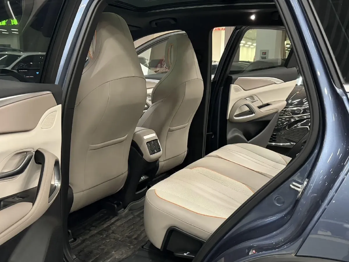 2023 BYD Song Pro 1.5L 110HP L4 E-CVT PHEV 18.3KWH,autocango,china used car exporter,china ev exporter,chinese used car exporter,chinese used ev exporter