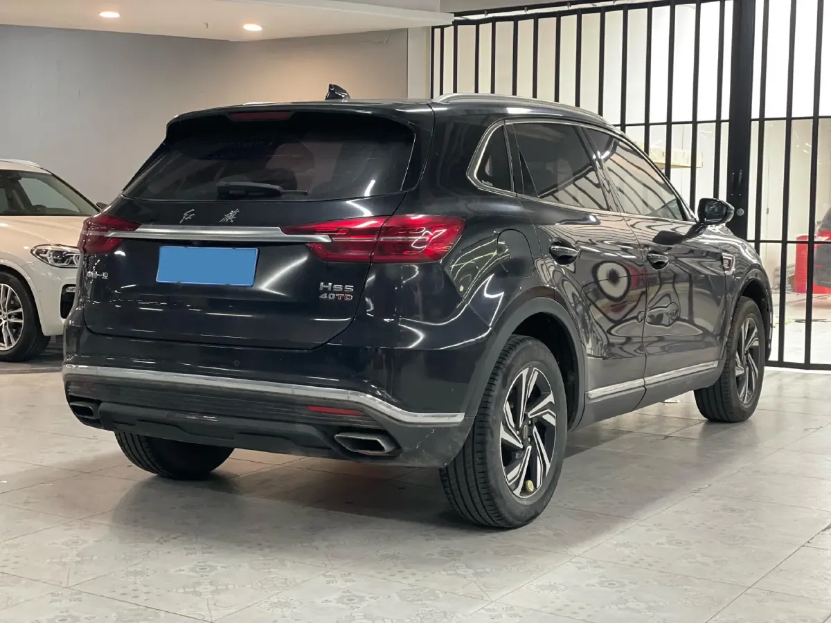 2022 HongQi HS5 2.0T 224HP L4 6AT,autocango,china used car exporter,china ev exporter,chinese used car exporter,chinese used ev exporter