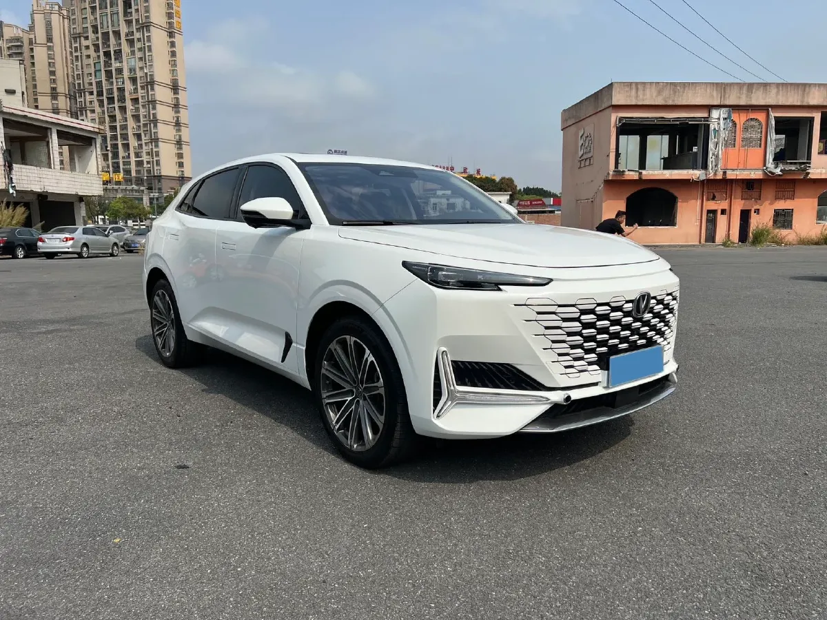 2021 ChangAn UNI-K 2.0T 233HP L4 8AT,autocango,china used car exporter,china ev exporter,chinese used car exporter,chinese used ev exporter