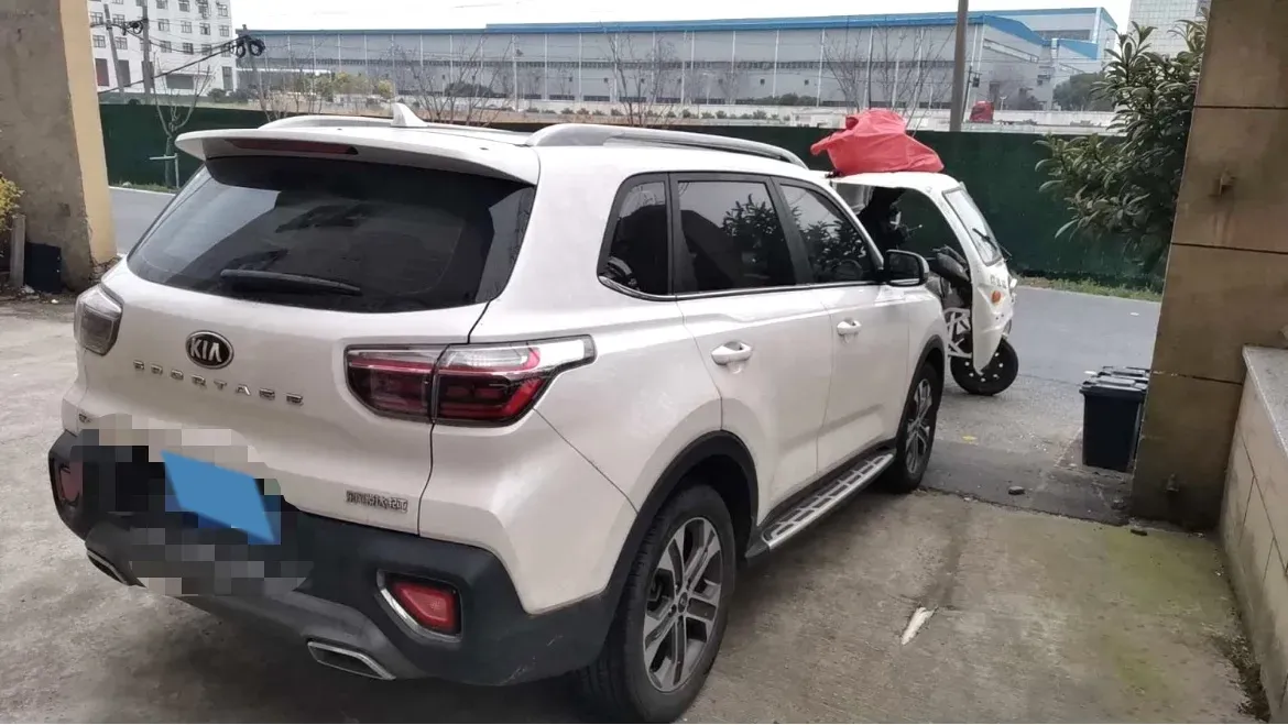 2018 Kia Sportage R 2.0L 160HP L4 6AT,autocango,china used car exporter,china ev exporter,chinese used car exporter,chinese used ev exporter