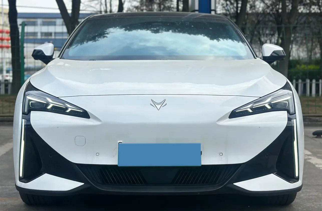2025 ARCFOX αS5 BEV,autocango,china used car exporter,china ev exporter,chinese used car exporter,chinese used ev exporter