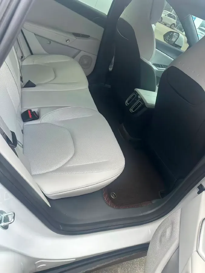 2025 ARCFOX αS5 BEV,autocango,china used car exporter,china ev exporter,chinese used car exporter,chinese used ev exporter