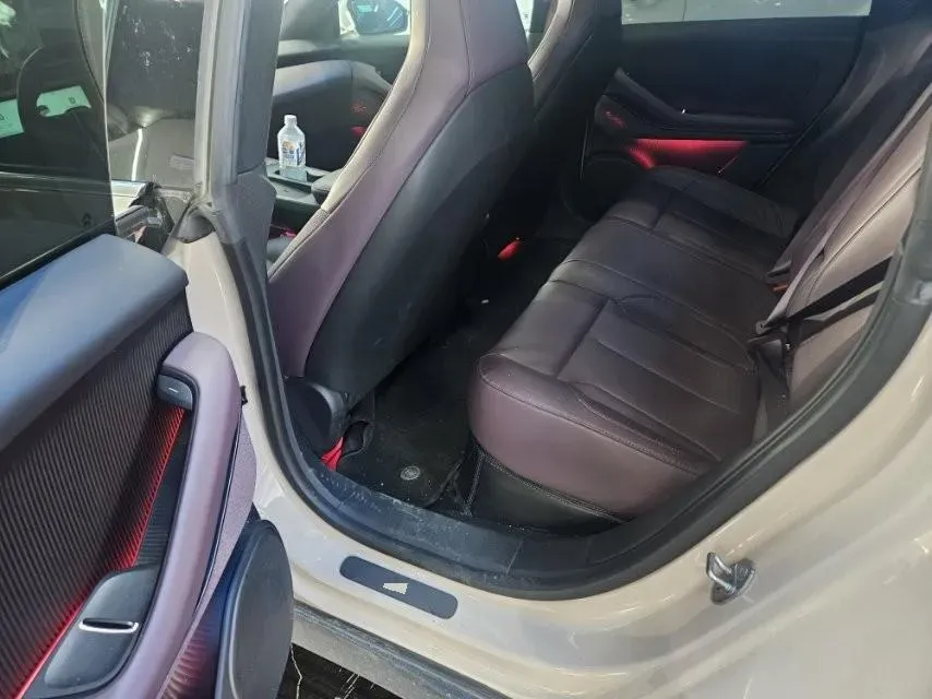 2022 JunTian HeiWuShi Youth 2.0T 203HP L4 6AT,autocango,china used car exporter,china ev exporter,chinese used car exporter,chinese used ev exporter