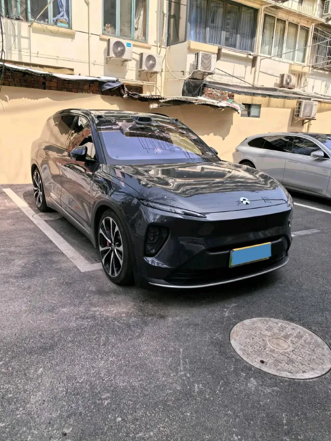 2024 Porsche Macan All-Electric BEV 100KWH,autocango,china used car exporter,china ev exporter,chinese used car exporter,chinese used ev exporter