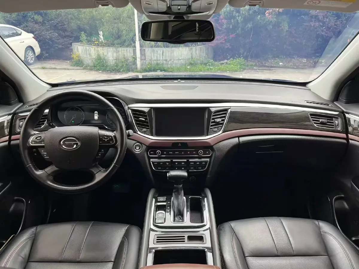 2017 GAC Trumpchi GS8 2.0T 201HP L4 6AT,autocango,china used car exporter,china ev exporter,chinese used car exporter,chinese used ev exporter