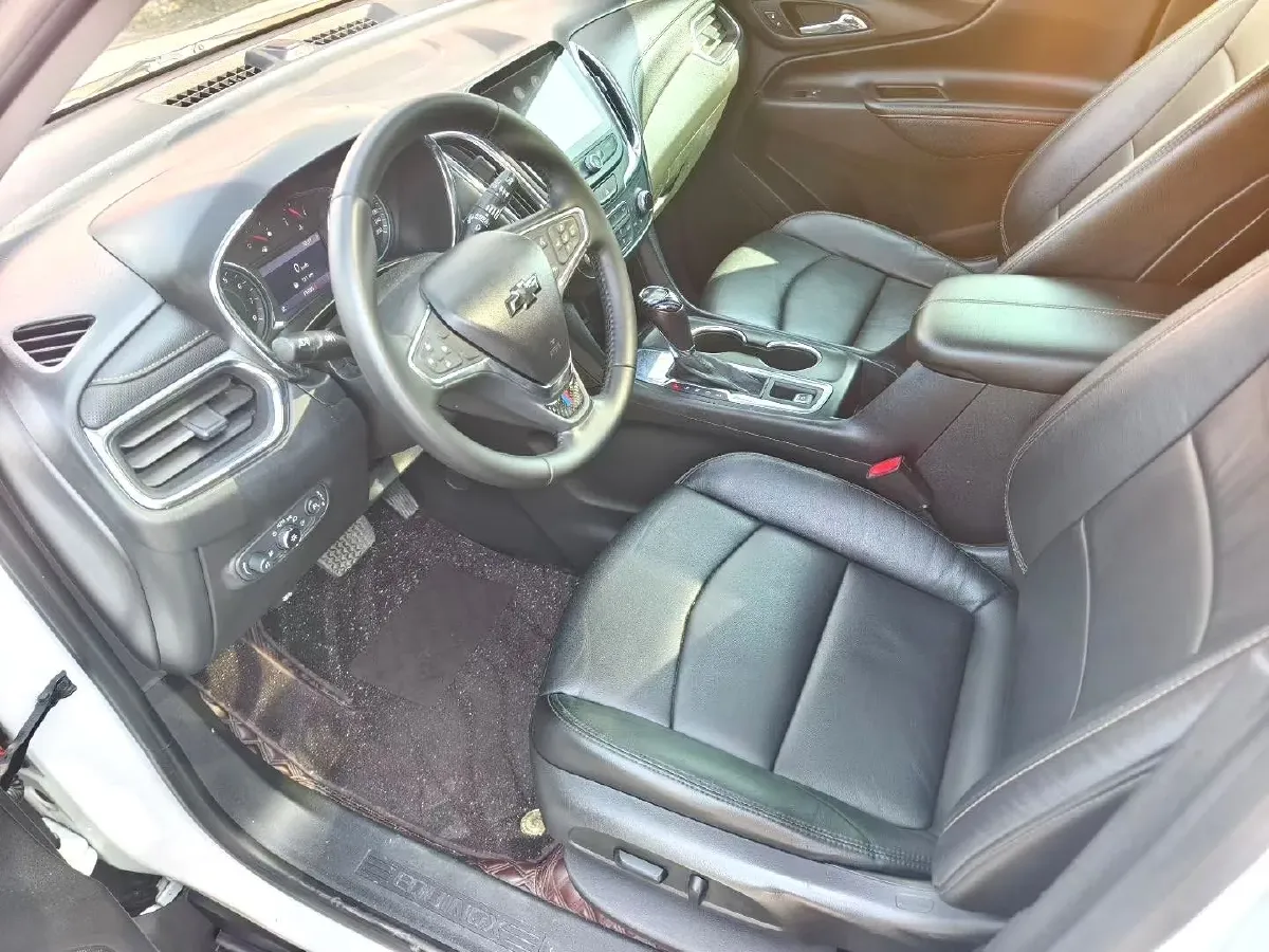 2019 Chevrolet Equinox 1.5T 180HP L4 6AT,autocango,china used car exporter,china ev exporter,chinese used car exporter,chinese used ev exporter