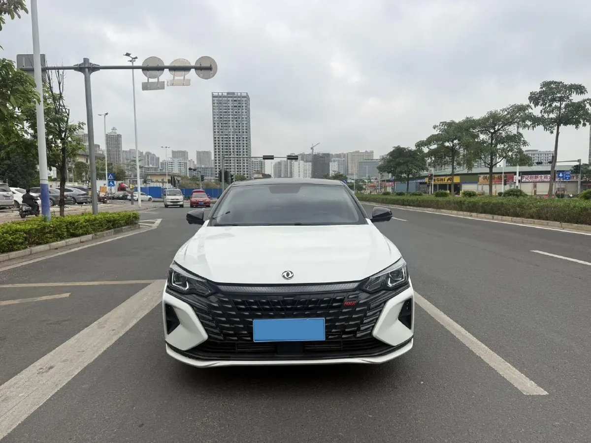 2021 DongFeng Aeolus YiXuan MAX 1.5T 190HP L4 7DCT,autocango,china used car exporter,china ev exporter,chinese used car exporter,chinese used ev exporter