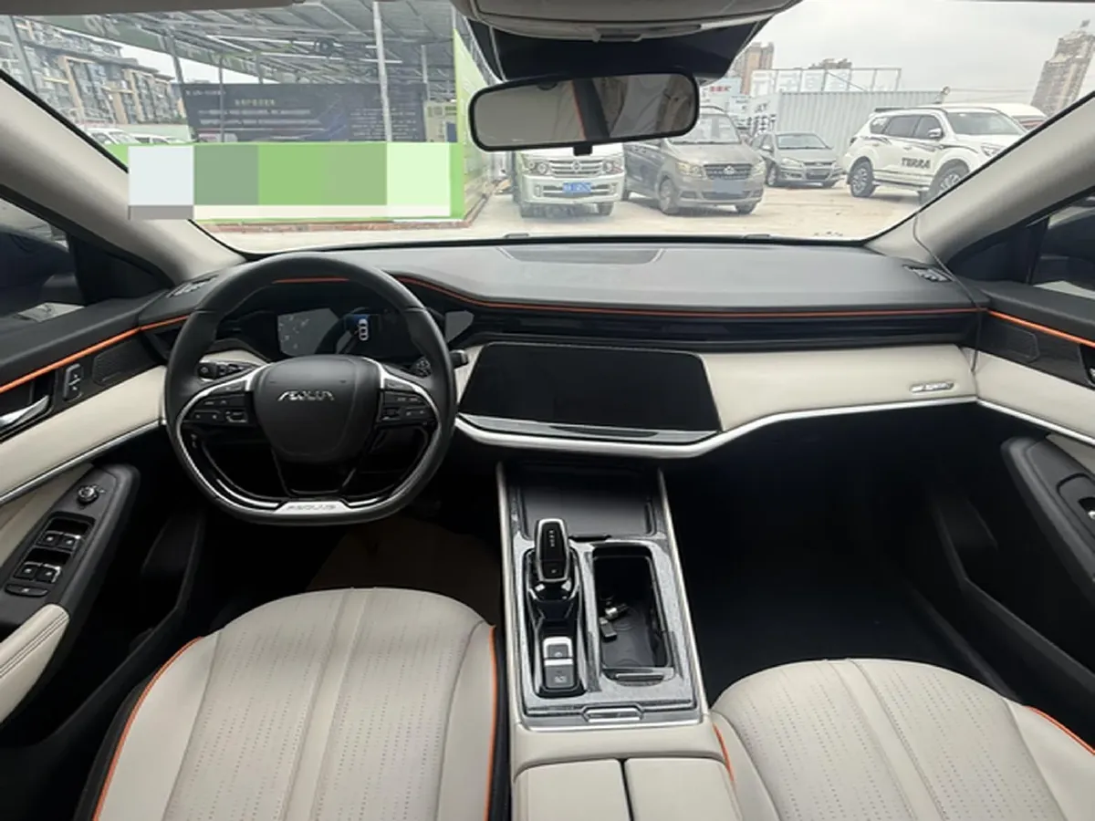 2021 DongFeng Aeolus YiXuan MAX 1.5T 190HP L4 7DCT,autocango,china used car exporter,china ev exporter,chinese used car exporter,chinese used ev exporter