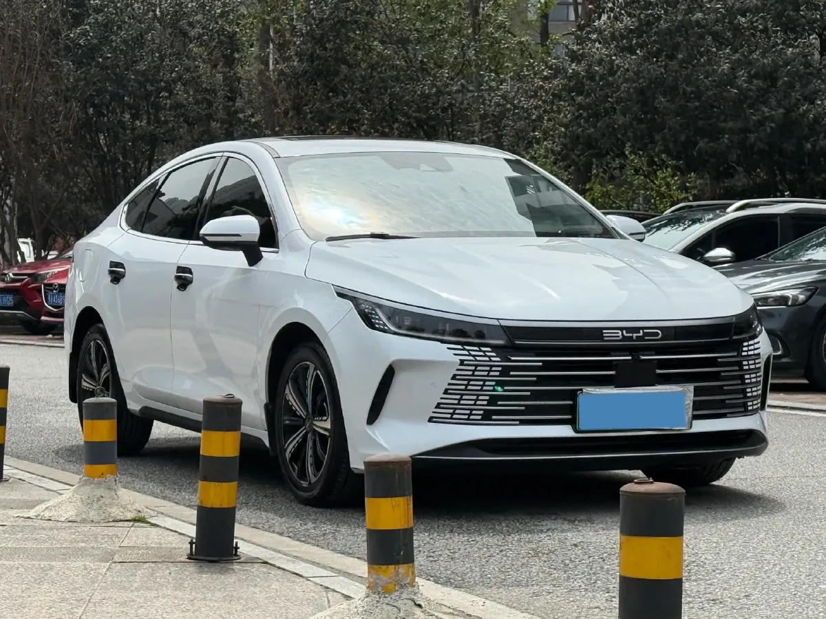 2022 Foton Grand General G7 2.0T 163HP L4 8AT,autocango,china used car exporter,china ev exporter,chinese used car exporter,chinese used ev exporter