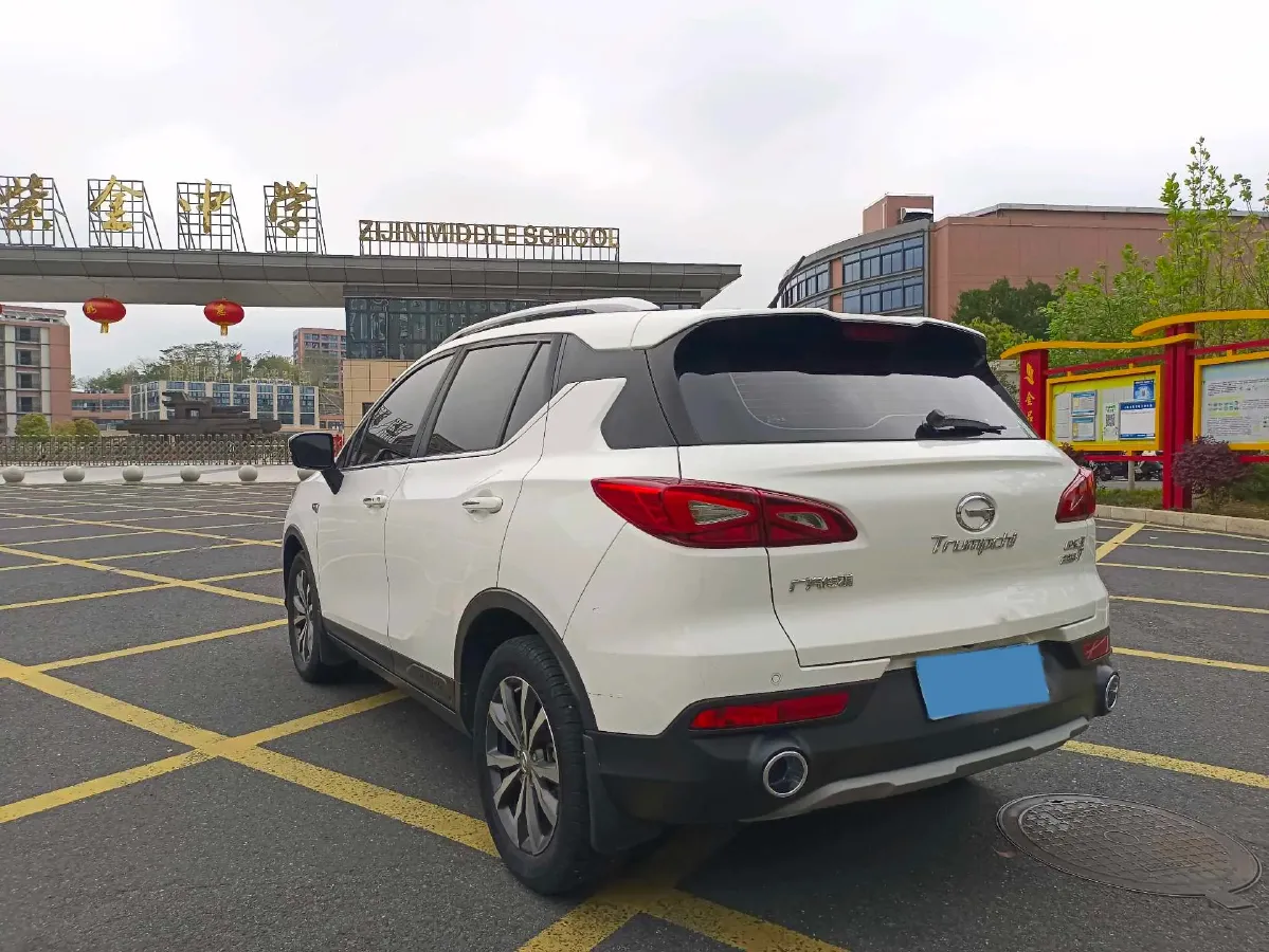 2020 GAC Trumpchi GS3 1.5T 163HP L3 7DCT,autocango,china used car exporter,china ev exporter,chinese used car exporter,chinese used ev exporter
