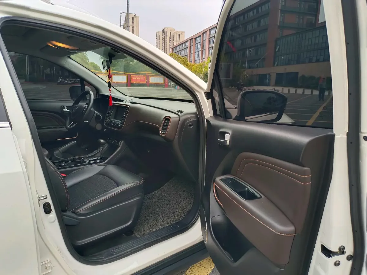 2020 GAC Trumpchi GS3 1.5T 163HP L3 7DCT,autocango,china used car exporter,china ev exporter,chinese used car exporter,chinese used ev exporter