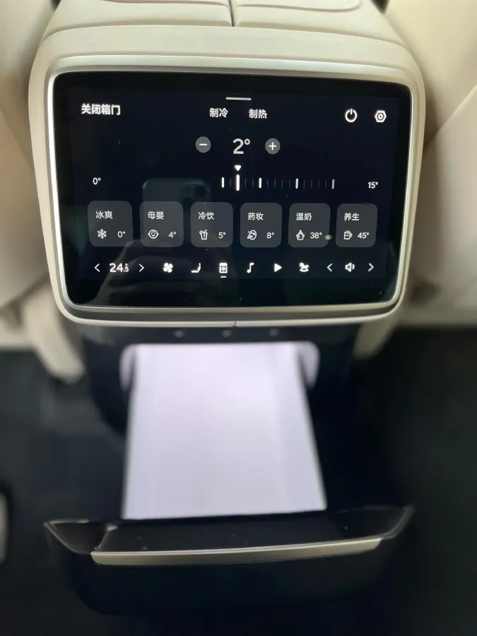 2025 ONVO L90 BEV,autocango,china used car exporter,china ev exporter,chinese used car exporter,chinese used ev exporter