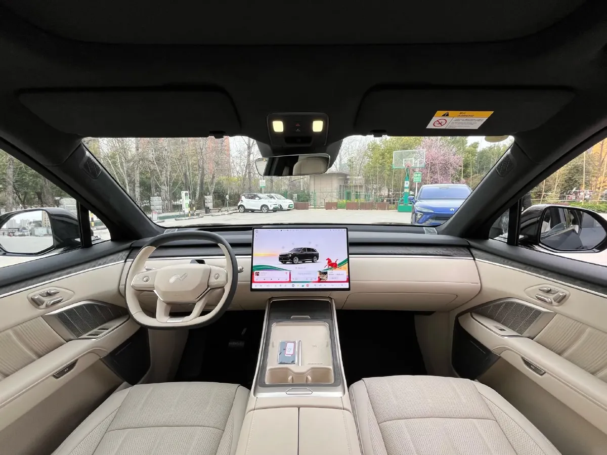 2025 ONVO L90 BEV,autocango,china used car exporter,china ev exporter,chinese used car exporter,chinese used ev exporter