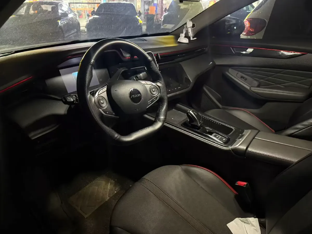 2023 DongFeng Aeolus YiXuan MAX 1.5T 190HP L4 7DCT,autocango,china used car exporter,china ev exporter,chinese used car exporter,chinese used ev exporter