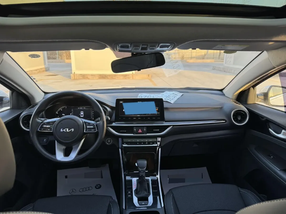 2021 Kia K3 1.5L 115HP L4 CVT,autocango,china used car exporter,china ev exporter,chinese used car exporter,chinese used ev exporter