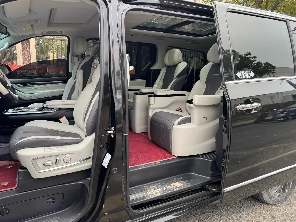 2021 MAXUS G20 2.0T 224HP L4 8AT,autocango,china used car exporter,china ev exporter,chinese used car exporter,chinese used ev exporter