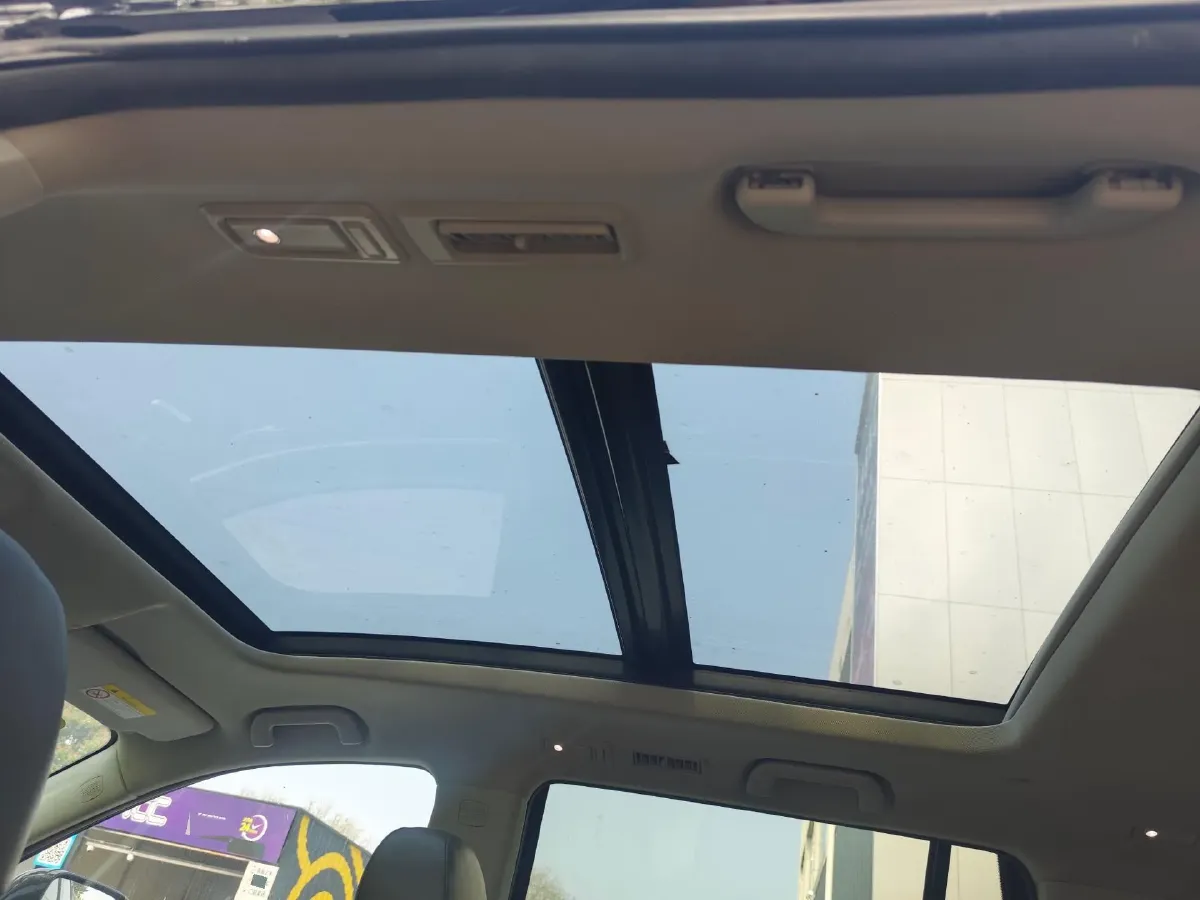 2017 GAC Trumpchi GS8 2.0T 201HP L4 6AT,autocango,china used car exporter,china ev exporter,chinese used car exporter,chinese used ev exporter