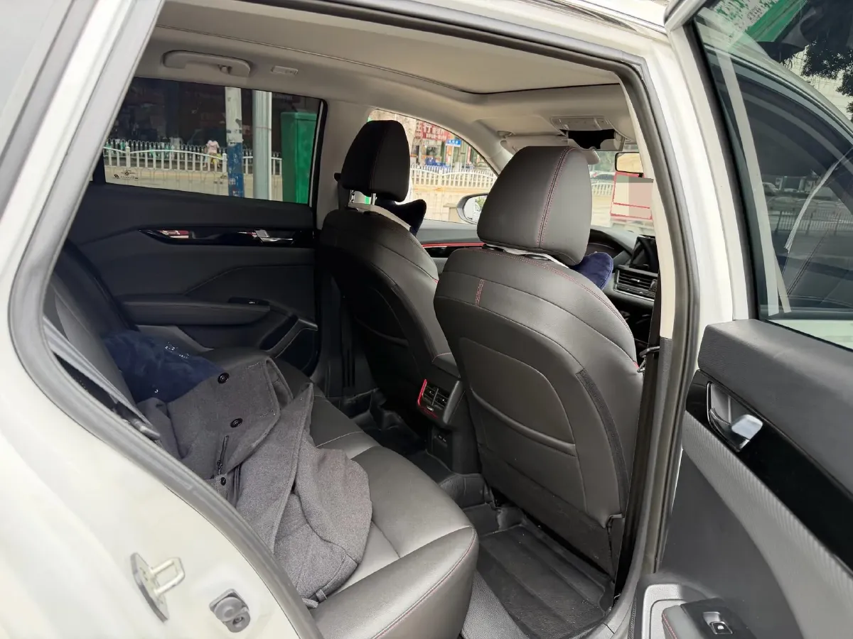 2021 DongFeng Aeolus YiXuan GS 1.5T 150HP L4 6DCT,autocango,china used car exporter,china ev exporter,chinese used car exporter,chinese used ev exporter