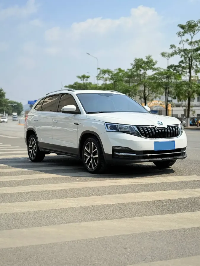 2020 Skoda Kamiq 1.5L 112HP L4 6AT,autocango,china used car exporter,china ev exporter,chinese used car exporter,chinese used ev exporter