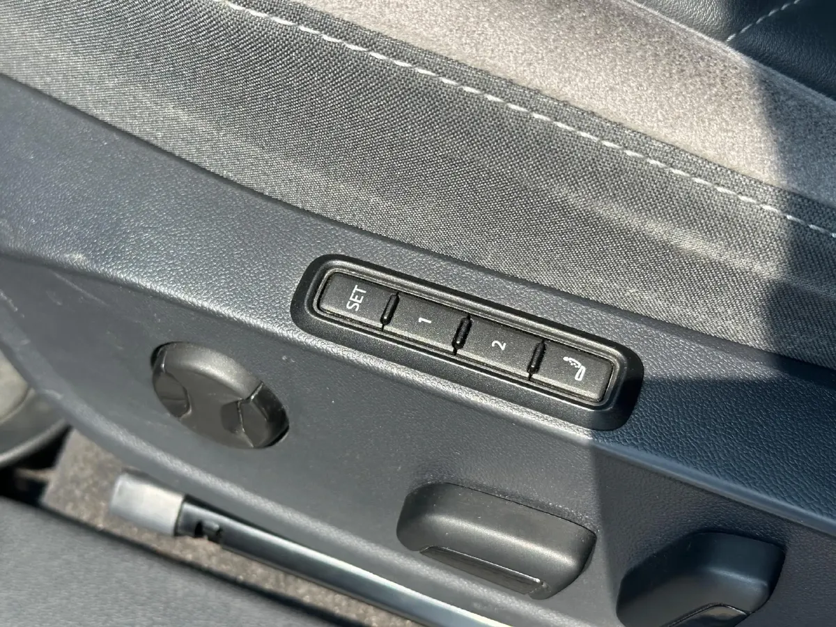 2024 Volkswagen ID.4 Crozz BEV 84.8KWH,autocango,china used car exporter,china ev exporter,chinese used car exporter,chinese used ev exporter