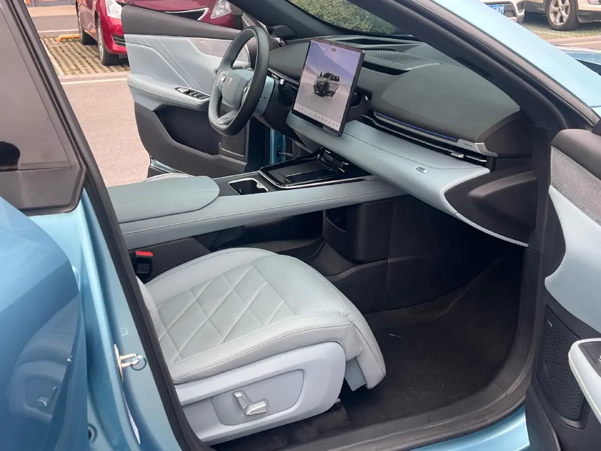 2025 ChangAn QiYuan A07 BEV 56.1KWH,autocango,china used car exporter,china ev exporter,chinese used car exporter,chinese used ev exporter