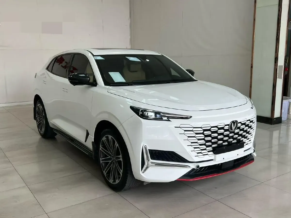 2021 ChangAn UNI-K 2.0T 233HP L4 8AT,autocango,china used car exporter,china ev exporter,chinese used car exporter,chinese used ev exporter