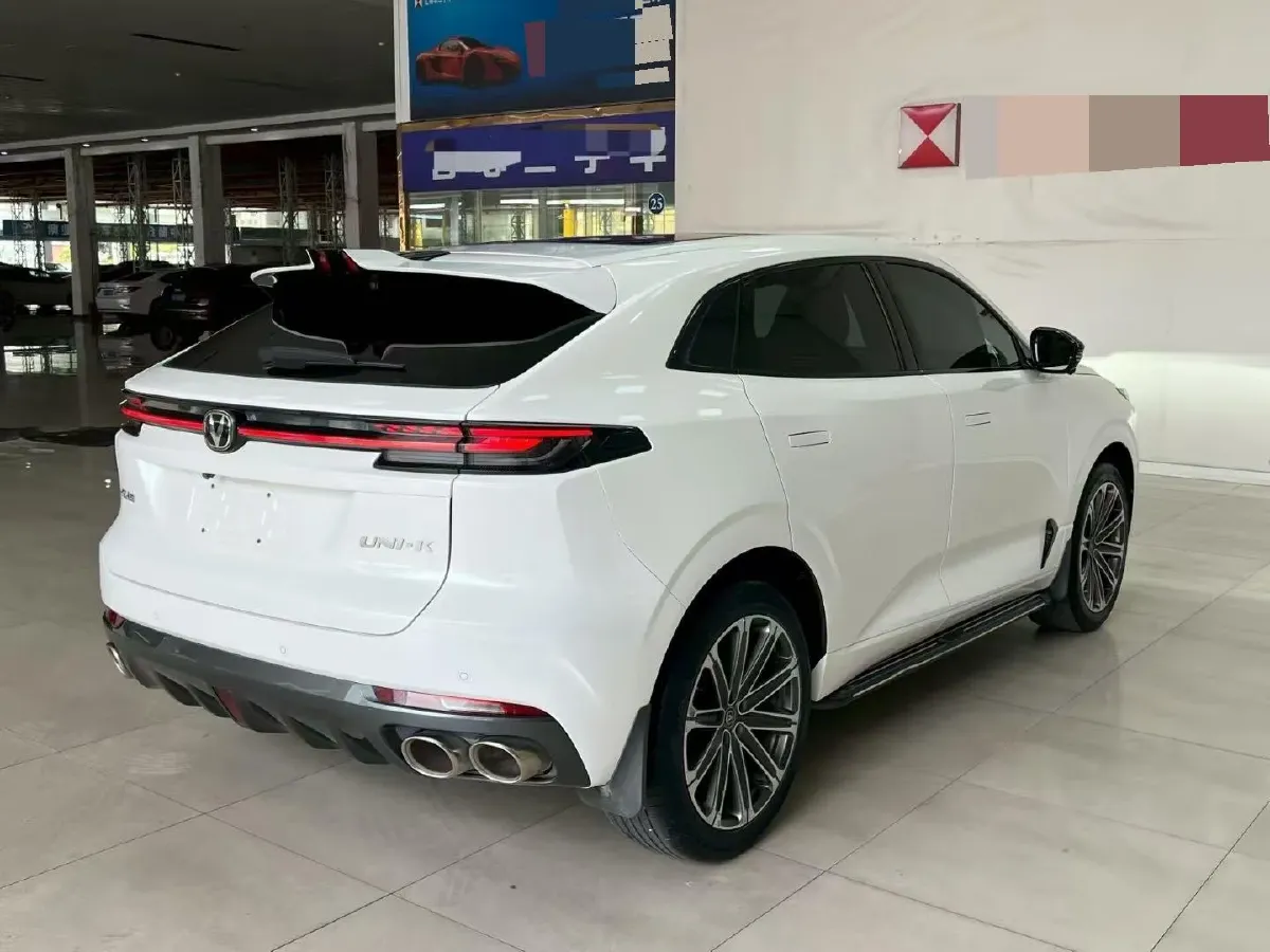 2021 ChangAn UNI-K 2.0T 233HP L4 8AT,autocango,china used car exporter,china ev exporter,chinese used car exporter,chinese used ev exporter