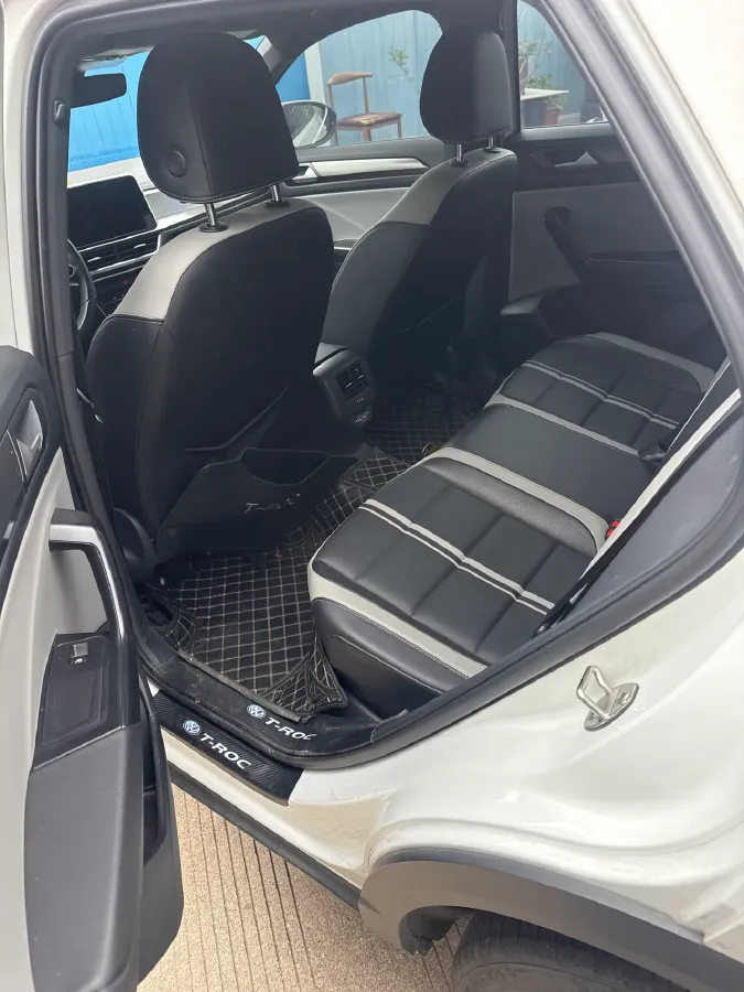 2023 Volkswagen T-Roc 1.5T 160HP L4 7DCT,autocango,china used car exporter,china ev exporter,chinese used car exporter,chinese used ev exporter