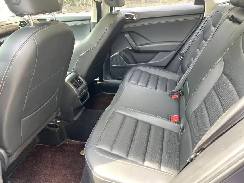 2021 Volkswagen Tharu 1.4T 150HP L4 7DCT,autocango,china used car exporter,china ev exporter,chinese used car exporter,chinese used ev exporter