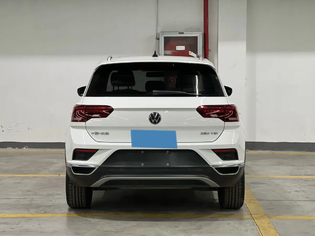 2022 Volkswagen T-Roc 1.4T 150HP L4 7DCT,autocango,china used car exporter,china ev exporter,chinese used car exporter,chinese used ev exporter
