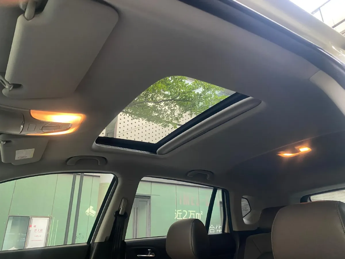 2017 GAC Trumpchi GS4 1.3T 137HP L4 7DCT,autocango,china used car exporter,china ev exporter,chinese used car exporter,chinese used ev exporter