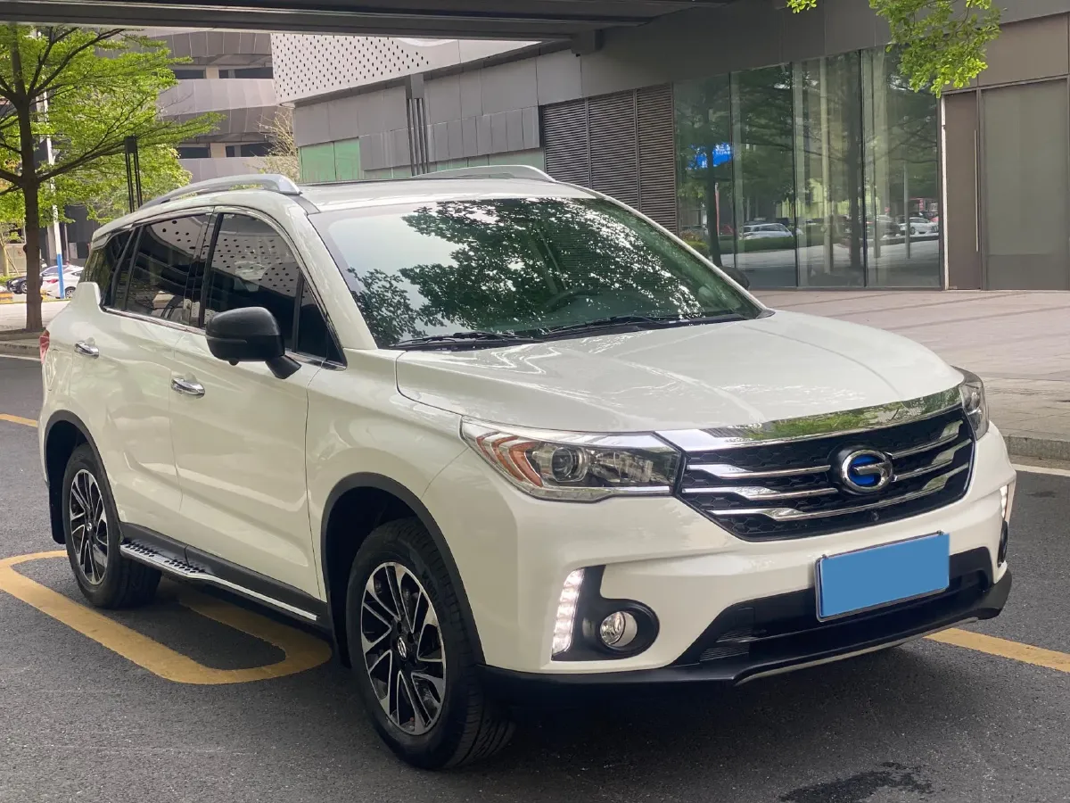 2017 GAC Trumpchi GS4 1.3T 137HP L4 7DCT,autocango,china used car exporter,china ev exporter,chinese used car exporter,chinese used ev exporter