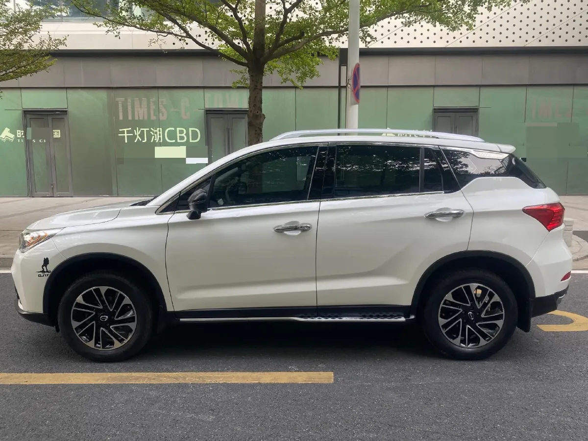 2017 GAC Trumpchi GS4 1.3T 137HP L4 7DCT,autocango,china used car exporter,china ev exporter,chinese used car exporter,chinese used ev exporter