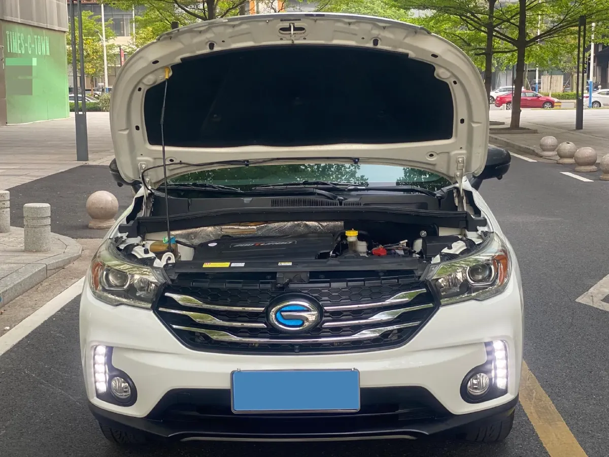 2017 GAC Trumpchi GS4 1.3T 137HP L4 7DCT,autocango,china used car exporter,china ev exporter,chinese used car exporter,chinese used ev exporter