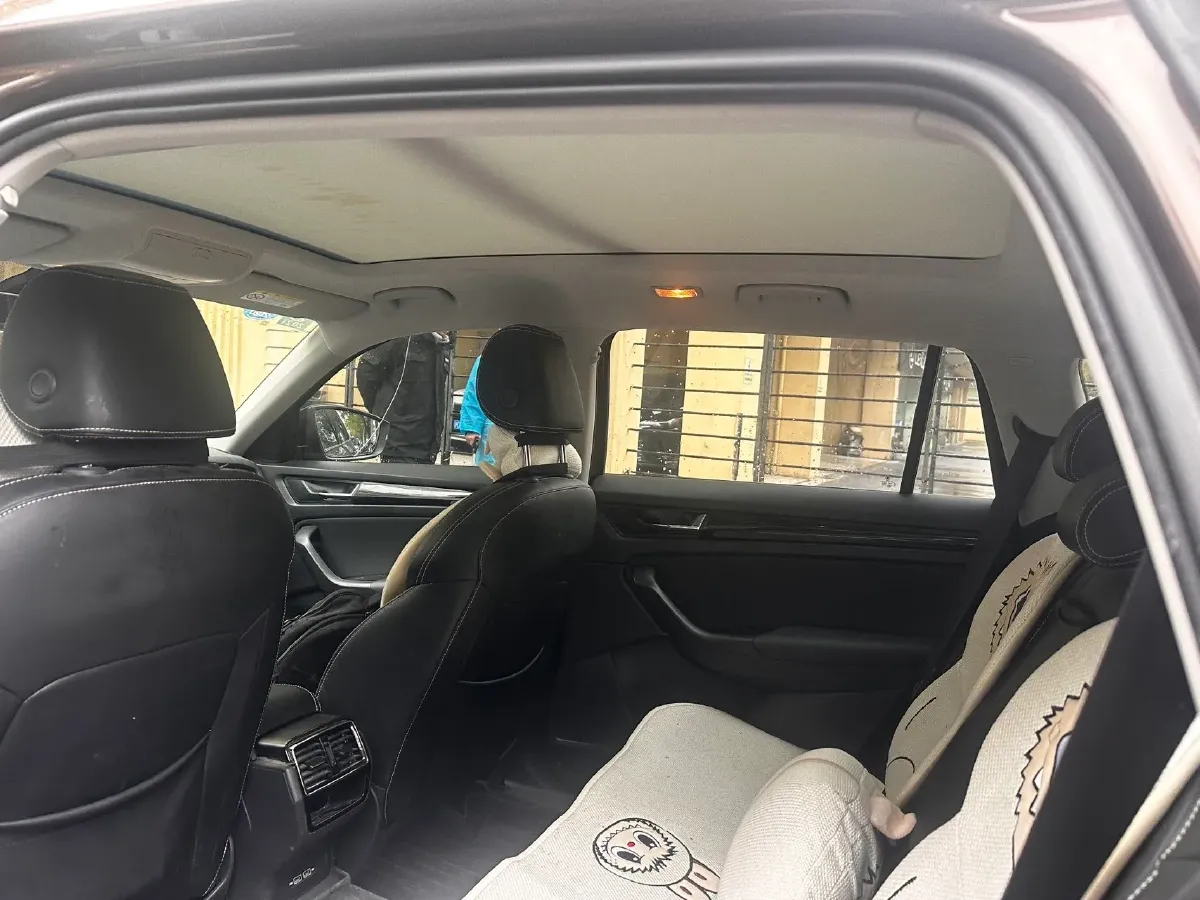 2019 Chevrolet Equinox 2.0T 260HP L4 9AT,autocango,china used car exporter,china ev exporter,chinese used car exporter,chinese used ev exporter