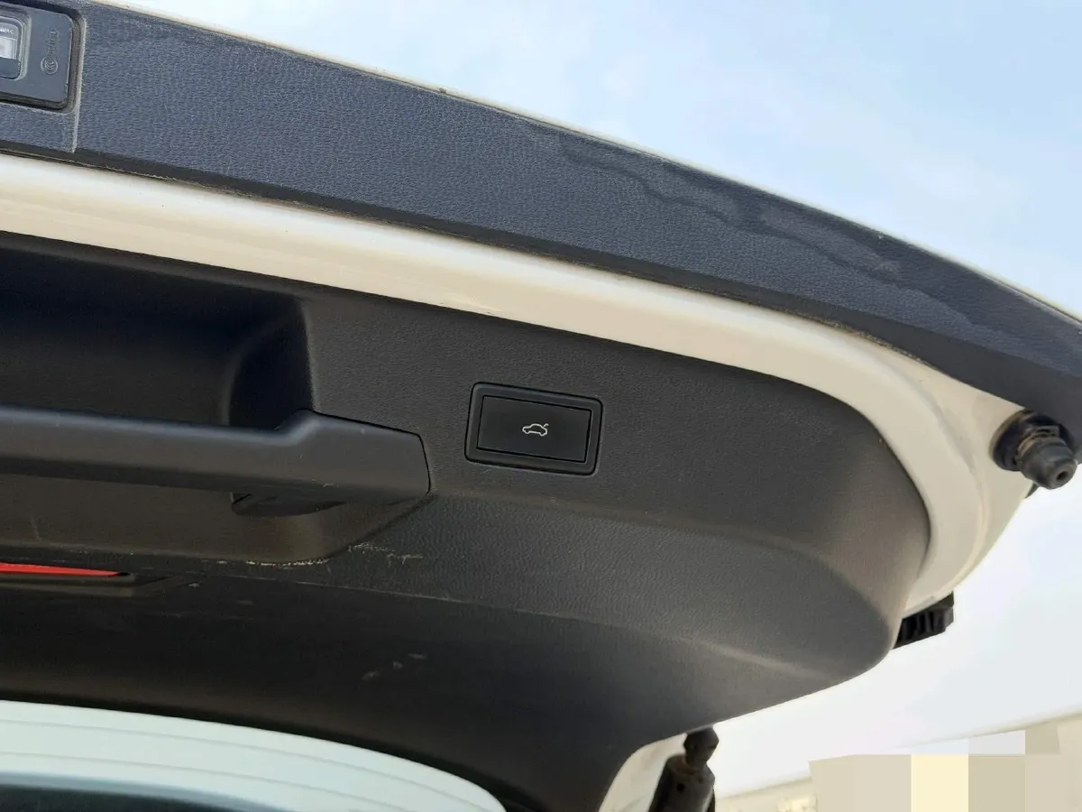 2021 Volkswagen ID.6 Crozz BEV 84.8KWH,autocango,china used car exporter,china ev exporter,chinese used car exporter,chinese used ev exporter