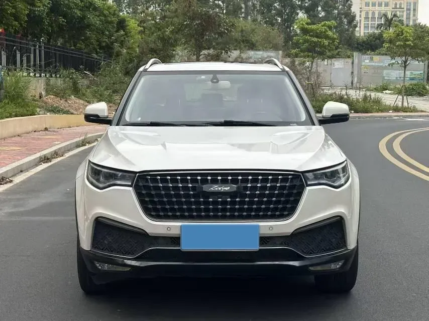 2017 Zotye T700 1.8T 177HP L4 6DCT,autocango,china used car exporter,china ev exporter,chinese used car exporter,chinese used ev exporter