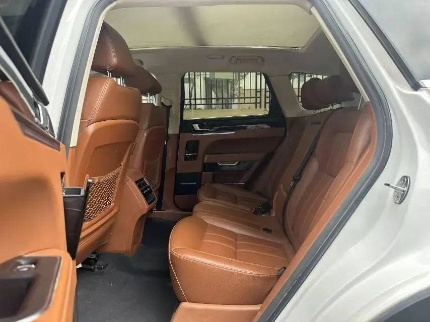 2017 Zotye T700 1.8T 177HP L4 6DCT,autocango,china used car exporter,china ev exporter,chinese used car exporter,chinese used ev exporter