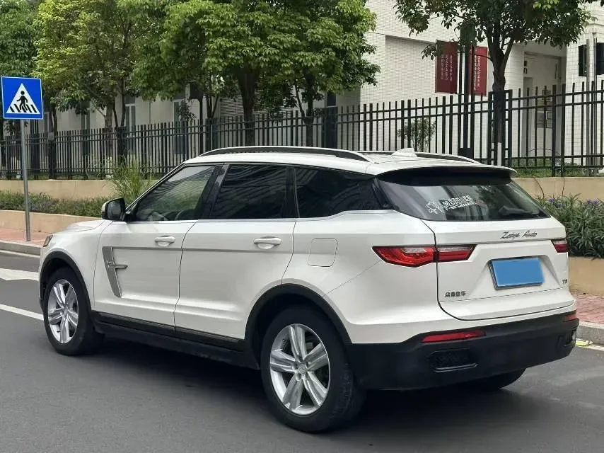 2017 Zotye T700 1.8T 177HP L4 6DCT,autocango,china used car exporter,china ev exporter,chinese used car exporter,chinese used ev exporter